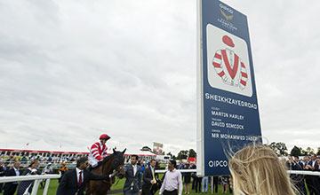 Sheikhzayedroad (Martin Harley) is led in